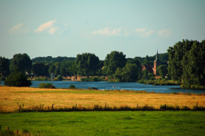 20130718maasbijcuijk